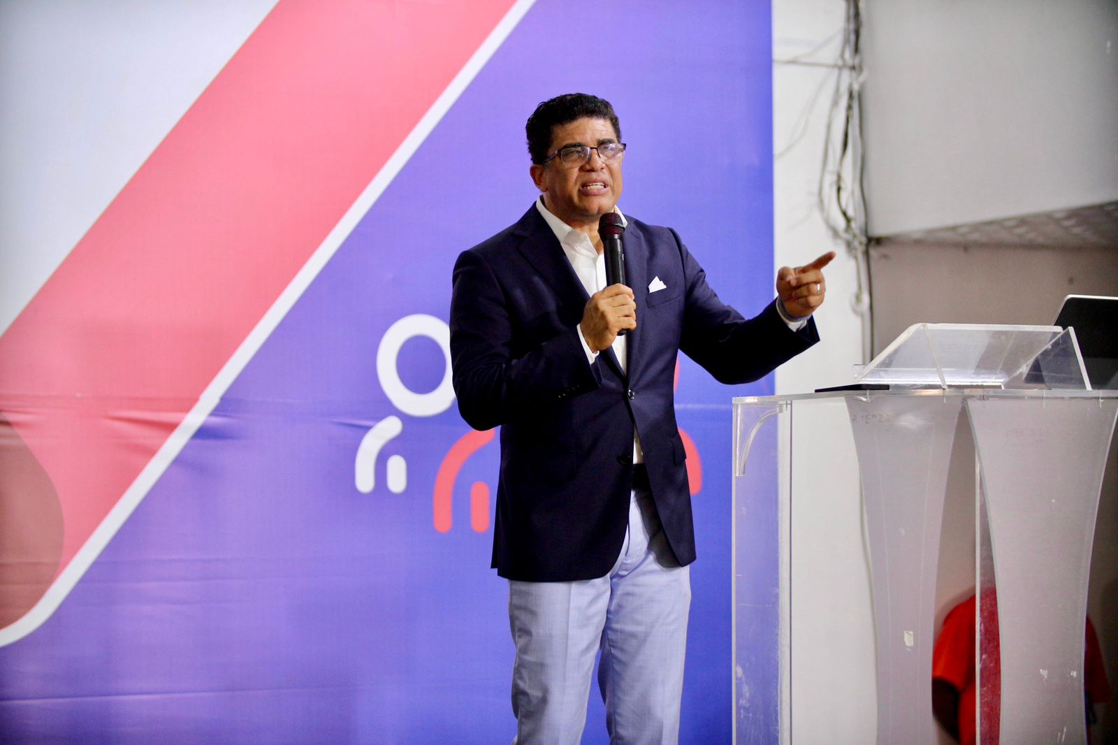 Dío Astacio anuncia gran diálogo municipal SDE 2054