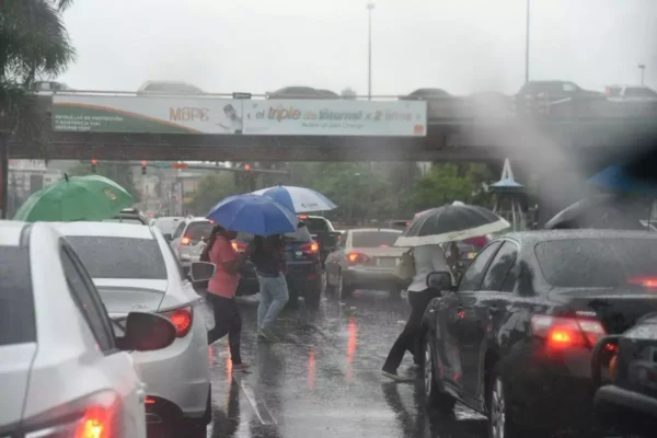 Onamet mantiene 4 provincias en alerta meteorológica debido a vaguada. (Foto: fuente externa)