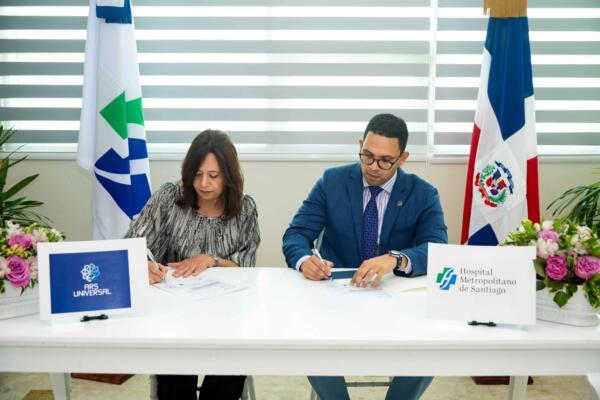 HOMS y ARS firman acuerdo para cubrir prostatectomías robóticas