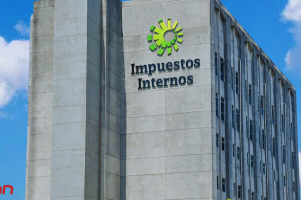 Luis Valdez: DGII supera los $400 millones en recaudación y recibe misión del FMI