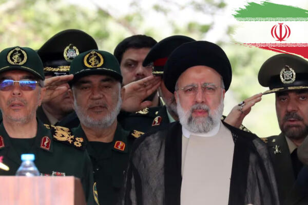 El presidente de Irán, Ebrahim Raisí, durante la celebración anual del Día del Ejército en una base militar en Teherán. Foto: Fuente externa