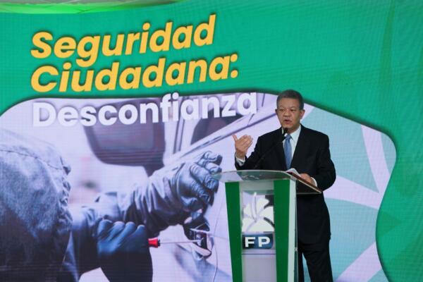 Leonel detalla fracasos de Abinader en seguridad ciudadana en 
