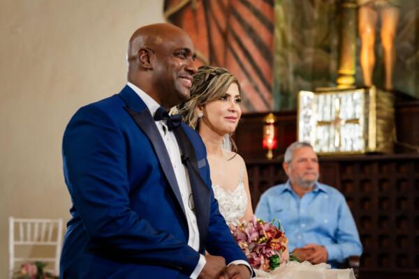 Magistrada Rosalba Ramos y su esposo se profesan amor eterno ante el altar 