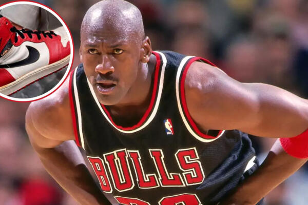 Nadie puja por zapatillas firmadas por Michael Jordan en una subasta. Foto: CDN Digital 