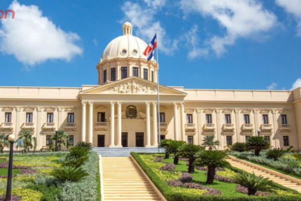 Poder Ejecutivo dispone extradición de tres dominicanos a los Estados Unidos de América y a la República Francesa, respectivamente. Foto: CDN Digital