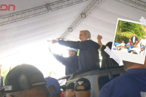 Presidente Abinader encabeza marcha caravana con candidatos congresuales y otros funcionarios que inició en el sector Arroyo Hondo. Foto: CDN Digital