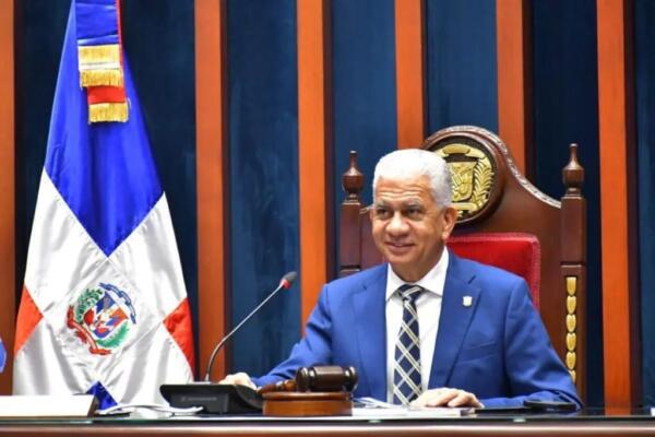 Proyecto de ley sobre cooperativas que crea 7 instituciones pierde apoyo de senadores