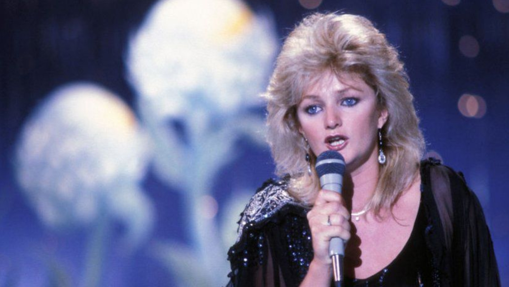 Usuarios reviven el tema “Total Eclipse of the Heart” de Bonnie Tyler, tras el eclipse total de sol