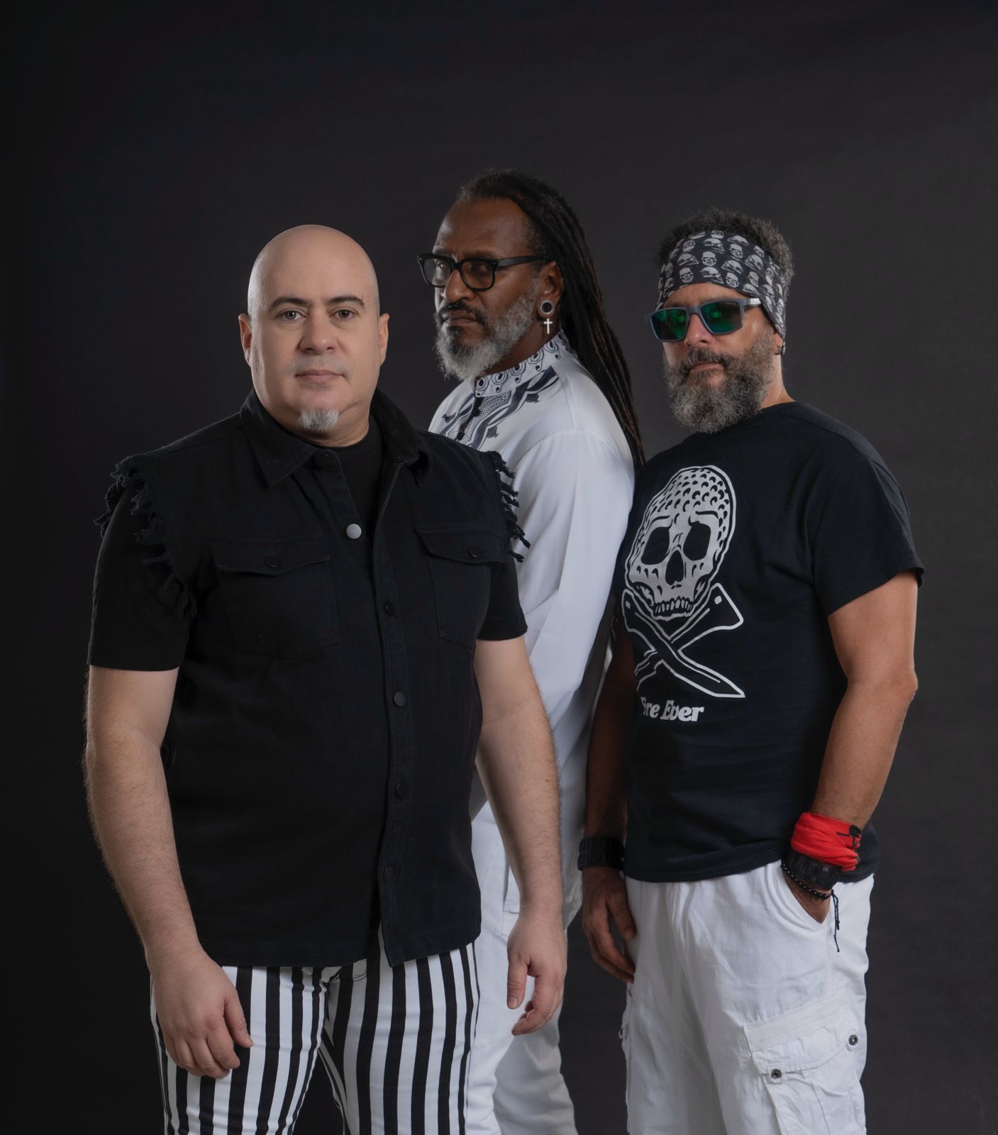 Toque Profundo se presenta en Casa de Teatro con “Cría Cuervos”
