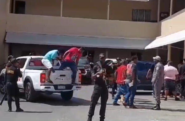 Aplazan medida de coerción contra 13 implicados en la fase II de Operación Caimán. (Foto: Fuente externa)