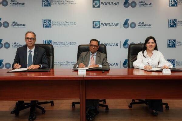 José Mármol, Rafael Peralta Romero y Mariel Bera
Foto: fuente externa