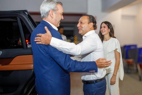 Abel recibe a Abinader en su casa; conozca aquí sobre lo que hablaron