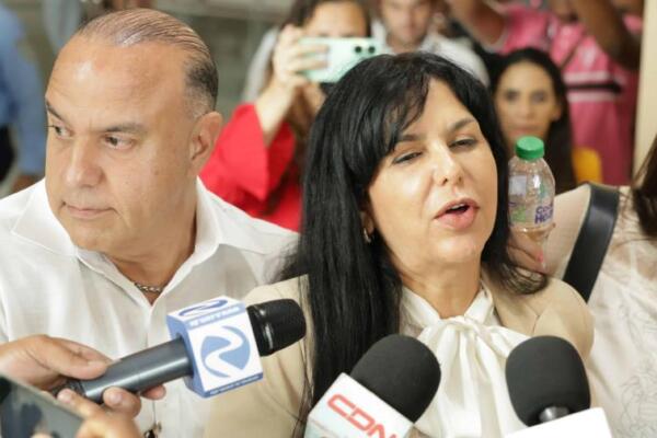 Amalia Rosa Pilarte conserva inmunidad en PRM tras condena