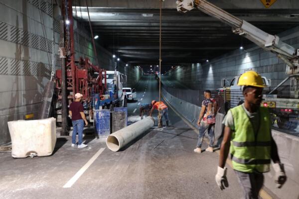Los trabajos se realizan en túneles y pasos a desnivel de la 27 de Febrero.
Foto: fuente externa