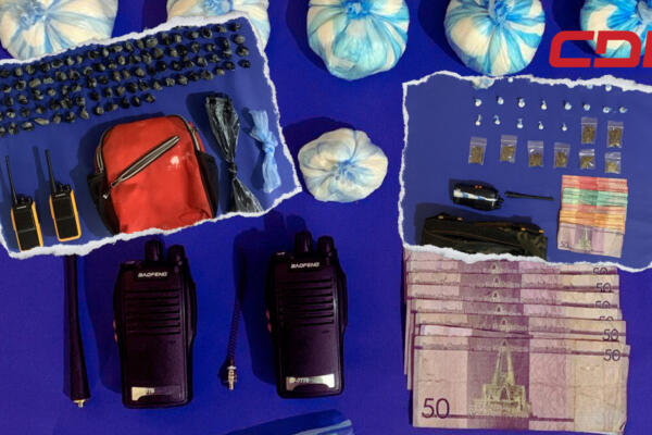 Se presume que a los arrestados se les ocuparon más de tres mil bolsas de cocaína y marihuana. Foto CDN Digital