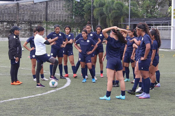 Además, el pasado mes de abril el cuerpo técnico que comanda Betzaida Ubri desarrolló un microciclo para evaluar futbolistas que juegan en Estados Unidos.