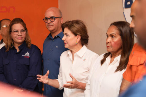 Raquel Peña activará plan emergencia para reconstruir viviendas afectadas en San Francisco de Macorís (SFM), provincia Duarte. Foto: Presidencia de la República 
