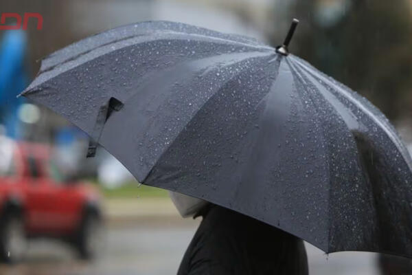 COE coloca 14 provincias en alerta amarilla y 12 en verde debido a una vaguada con nubosidad, aguaceros y tormentas eléctricas, entre otros. Foto: CDN Digital