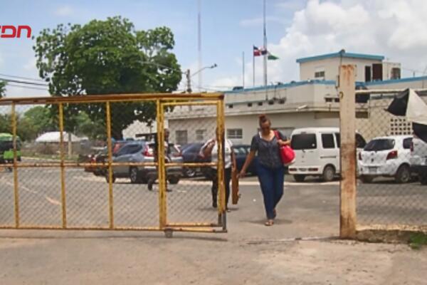 Ambiente en las afueras del penal. Foto: CDN Digital