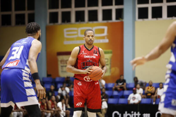 Los Leones de Santo Domingo, anunciaron que su histórico jugador, Eulis Báez, es el nuevo dirigente de la manada para la próxima temporada.