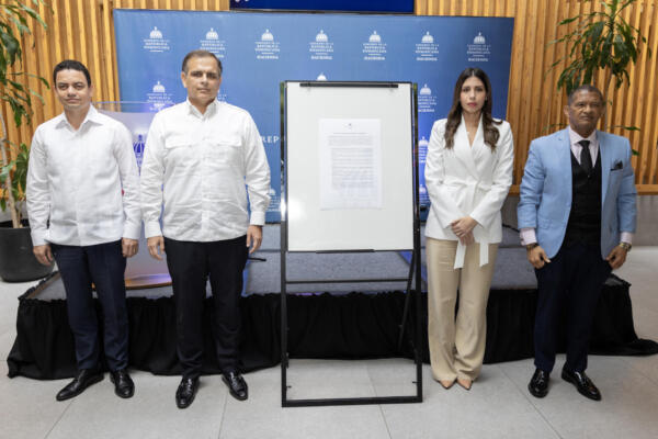 Hacienda presenta Política de Antisoborno y Cumplimiento - Fuente externa