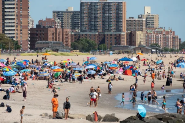 Inicia temporada de playas en la ciudad de New York