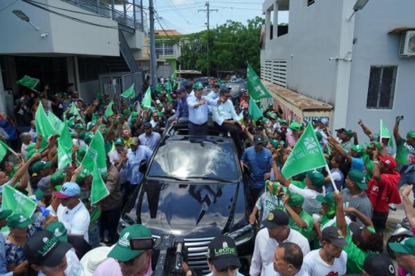 Leonel: Fuerza del Pueblo recibe respaldo fenomenal en último tramo de la campaña