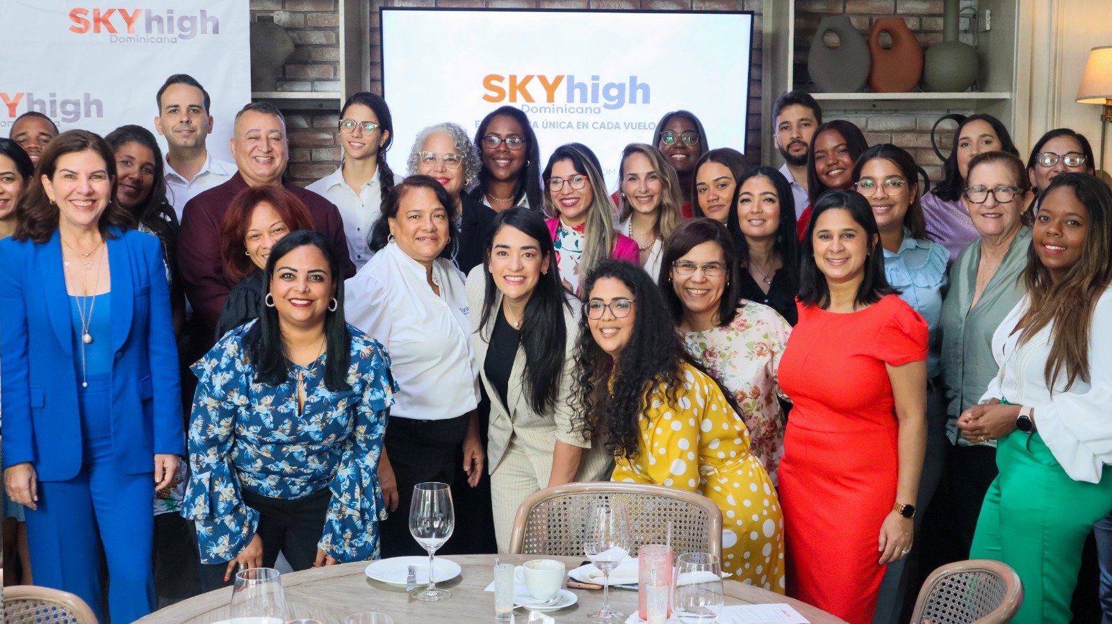 Sky High Dominicana comparte novedades de la aerolínea