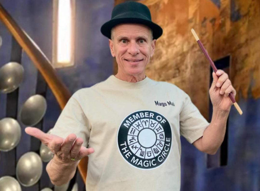 Mago Mai fue aceptado en Magic Circle