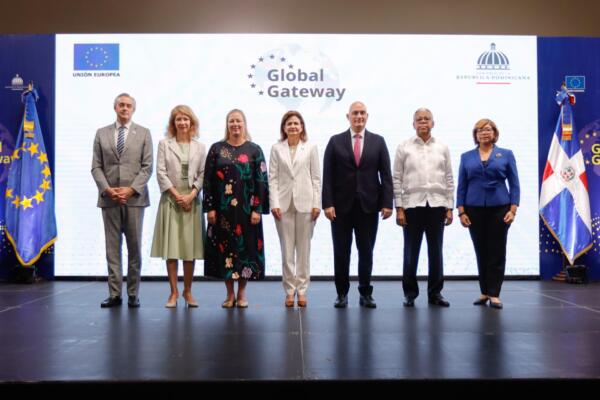 Unión Europea presentaron la estrategia Global Gateway para promover en el país las inversiones inteligentes en áreas prioritarias como el transporte sostenible, la transición digital y el agua y saneamiento. (foto, fuente externa)