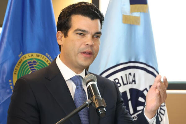 Wellington Arnaud asume presidencia del FOCARD-APS. (foto: fuente externa)