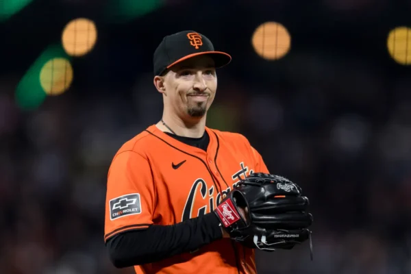 Blake Snell firmó un contrato de dos años y US$62 millones con San Francisco esta temporada muerta.