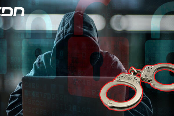 DICAT arresta a cuatro hombres acusados de extorsión y estafa electrónica junto a la Dirección Central de Investigación (Dicrim). Foto: CDN Digital