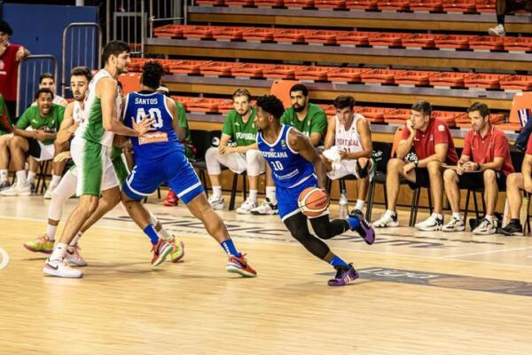 Está pendiente un cuarto y último enfrentamiento de preparación con la selección de España este próximo viernes día 28 en Alicante.