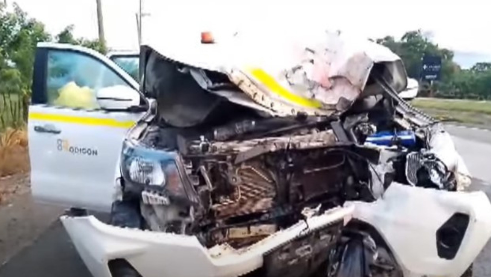 Tres personas fallecen en impactante choque en Bonao