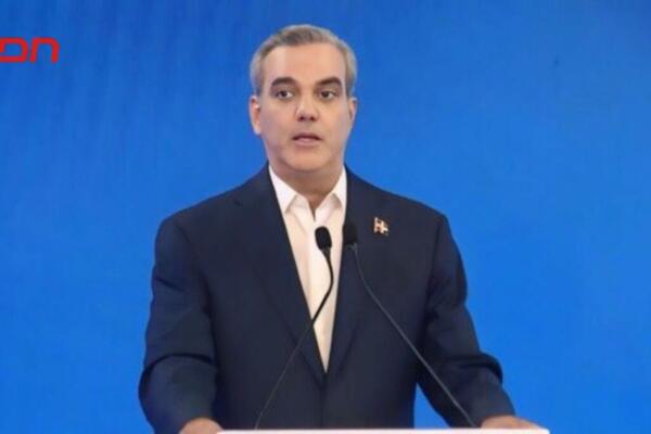 Presidente Abinader dice su nuevo mandato será dedicado a una educación de calidad