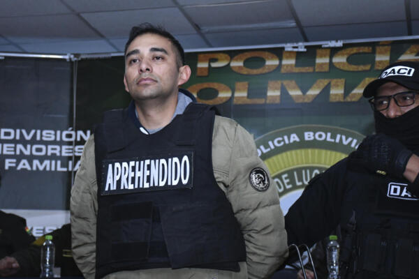 Capitán de infantería, Miguel Burgos