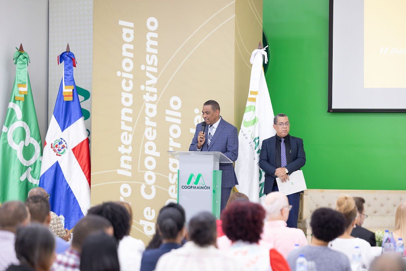 Evento de la Cooperativa de Ahorros y Créditos Maimón (CoopMaimón). Fuente externa.