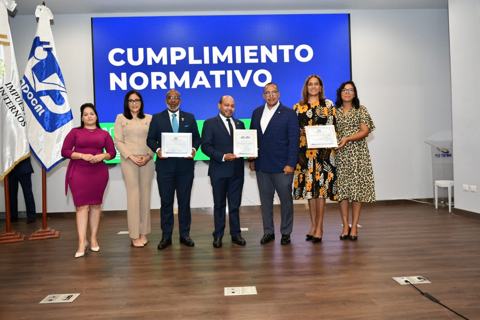 DGII recibe certificaciones internacionales en Antisoborno y Cumplimiento. Foto fuente externa