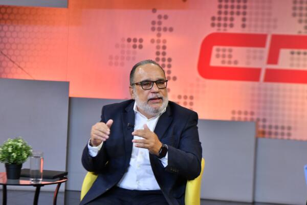 Director general Siuben, Jefrey Lizardo en entrevista en Despierta con CDN (foto: Danny Polanco)