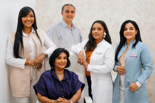 El centro dermatológico celebra su quinto aniversario 