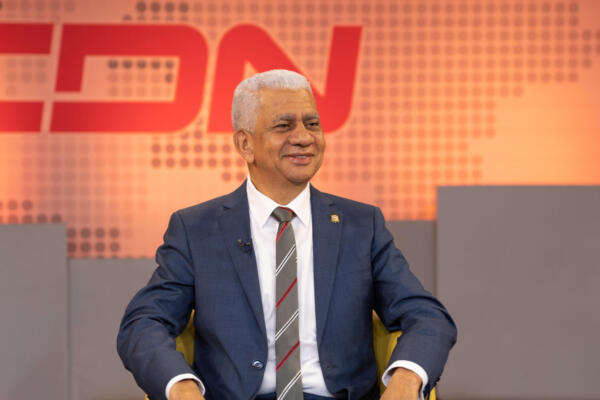 Ricardo de los Santos, presidente del Senado (foto: Yonanny Corporán)