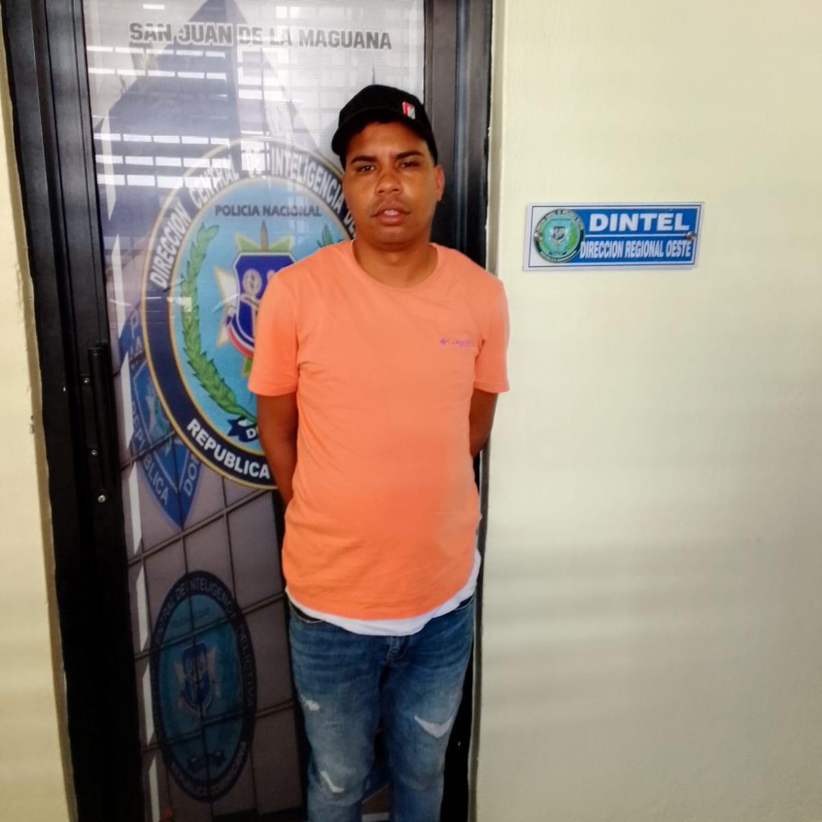 Víctor  Daniel  Fernández  Mercedes, arrestado por agentes de Dintel