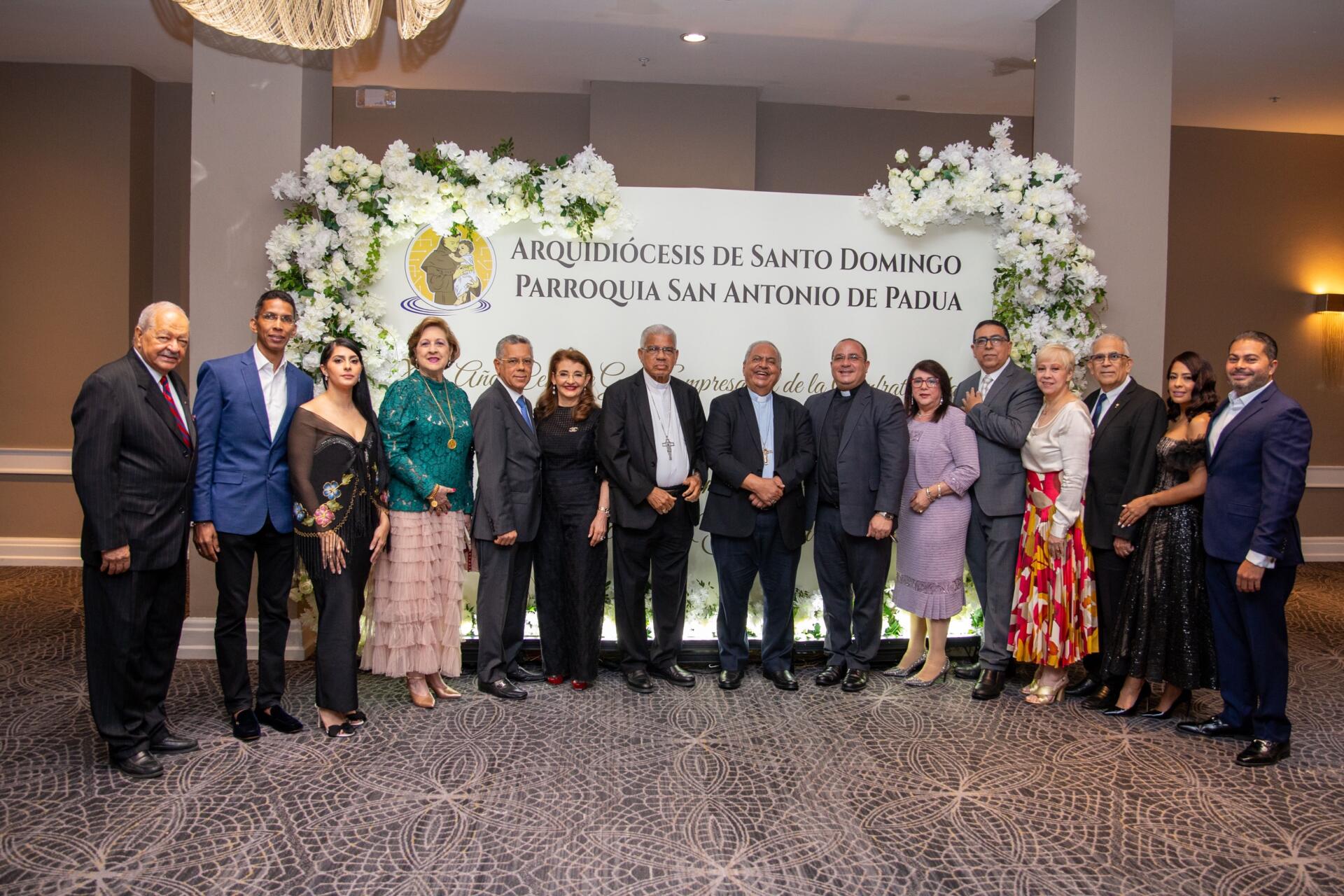 Tras la celebración de la cena de gala, Católicos llaman a fortalecer los valores y la unidad familiar. (foto, fuente externa)
