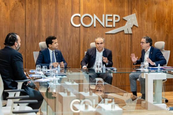 Omar Fernández y CONEP pasan balance a propuestas estratégicas de reformas.(foto, fuente externa)