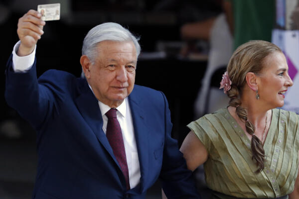 López Obrador y Claudia Sheinbaum. (Foto: EFE)