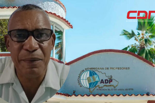 El maestro Mario Acevedo dijo que en esa ciudad existen más de dieciocho centros educativos paralizados. Foto: fuente externa