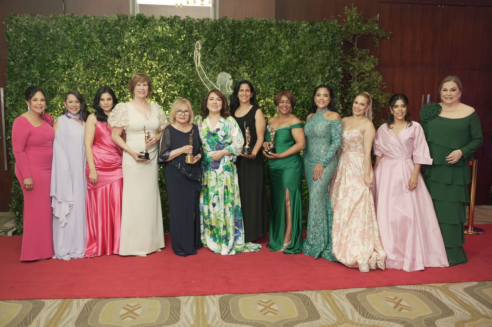 Reconocen cinco profesionales con el Premio Mujeres que Inspiran
