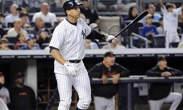 De los 150 jugadores elegibles, untotal de 40 fueron sometidos al voto para el Salón de la Fama del Béisbol Latino.