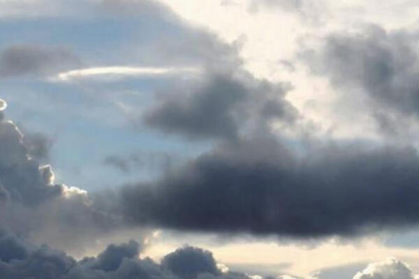 dominará un cielo medio nublado a nubes dispersas sobre los sectores montañosos